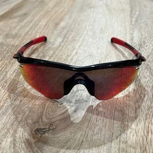 Oakley M2 Sunglasses - Polarized